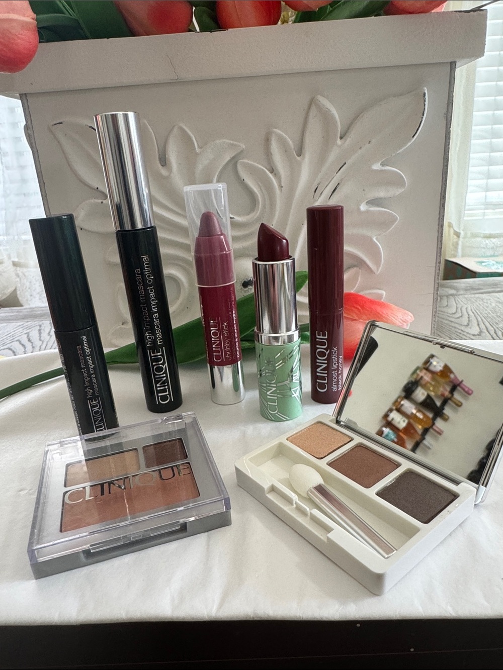 #220 CLINIQUE LOT! Lipsticks, Mascaras, Eye Shadow, Blush, Chubby Stick